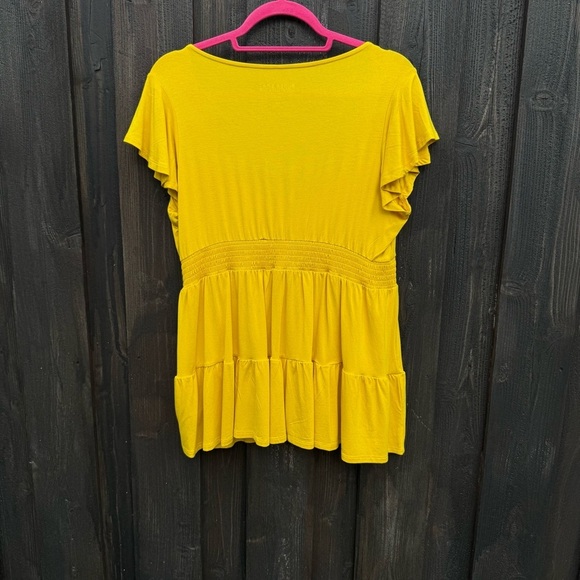 Torrid Super Soft Tie Front Keyhole Babydoll Top - Picture 9 of 11